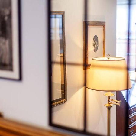 דירות לונדון Outstanding Antique 1Br Flat In Soho מראה חיצוני תמונה