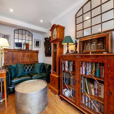דירות לונדון Outstanding Antique 1Br Flat In Soho מראה חיצוני תמונה